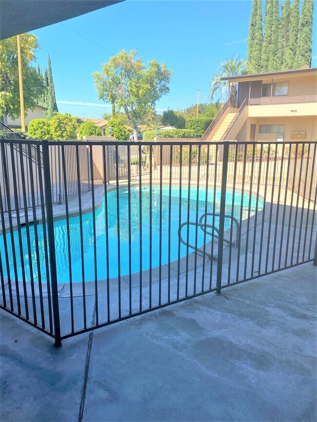 630 Silverwood Ave in Upland, CA - Building Photo - Building Photo