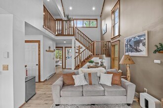 358 Juniper Ct in Tannersville, PA - Building Photo - Building Photo