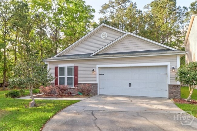 property at 8 Chapel Pointe Cir