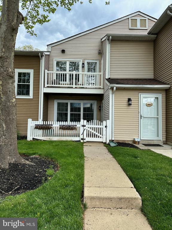 property at 601 Ferris Ln