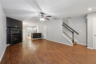 1823 Devon Dr in Atlanta, GA - Building Photo - Building Photo