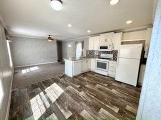 118 Elmhurst Dr in Lockport, NY - Building Photo - Building Photo