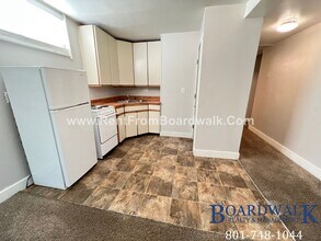 1660 E 8600 S in Sandy, UT - Building Photo - Building Photo