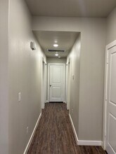 2008 Bryan Ave in Wolfforth, TX - Foto de edificio - Building Photo