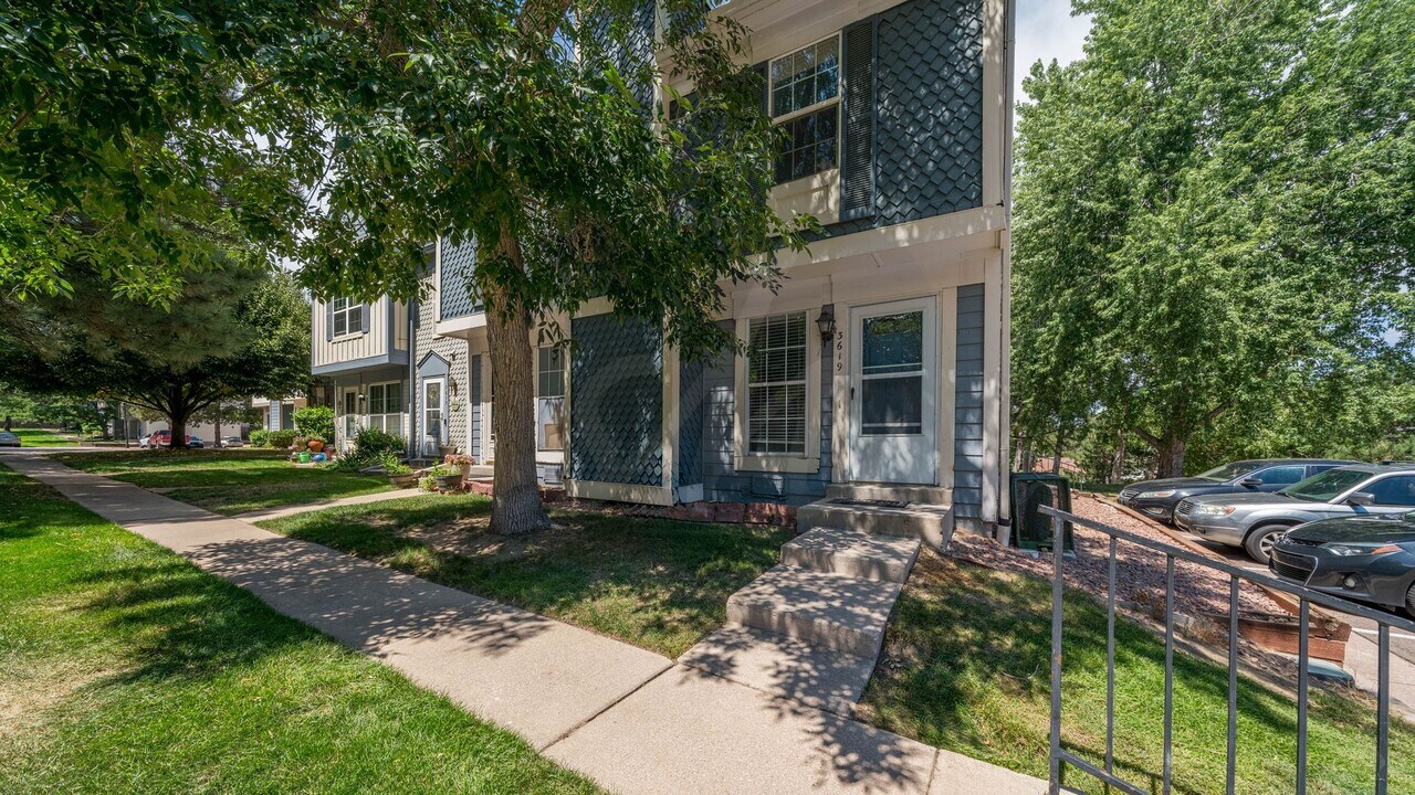 3619 Queen Anne Way in Colorado Springs, CO - Building Photo