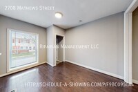 2708 Mathews St photo'