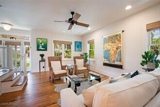 756 8th Ave S in Naples, FL - Building Photo - Building Photo