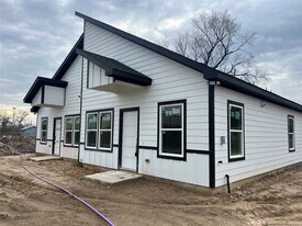 5710 Delmack St in Houston, TX - Building Photo