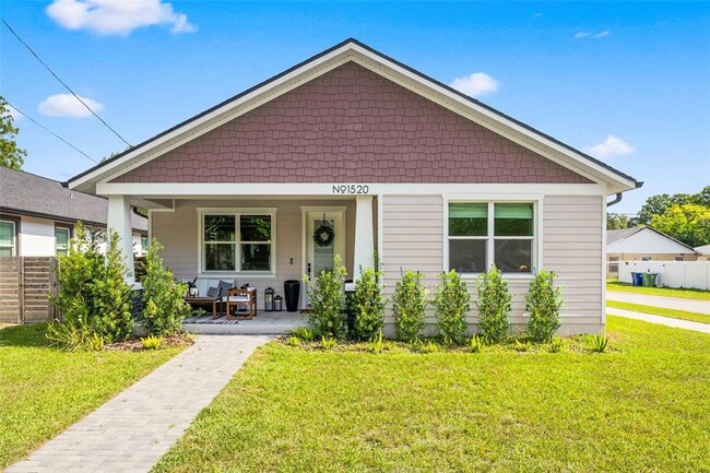 property at 1520 E Diana St