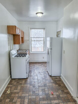 4716 N Kenneth Ave, Unit #3 Apartments