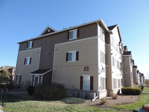 15700 E Jamison Dr in Englewood, CO - Building Photo - Building Photo