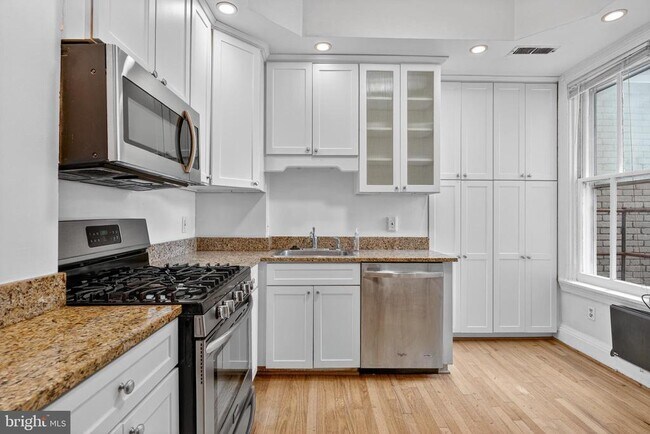 property at 1916 15th St NW