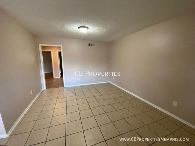 1317 Halcomb Ln in Memphis, TN - Building Photo - Building Photo