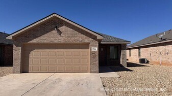 7704 Elm Ave in Lubbock, TX - Building Photo