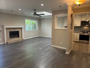 1040 De Mattei Ct in San Jose, CA - Building Photo - Building Photo