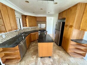 7904 Caminito Dia, Unit 3 in San Diego, CA - Building Photo - Building Photo