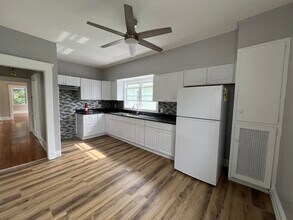 410 Cedar Ave in Highland Park, NJ - Building Photo - Building Photo