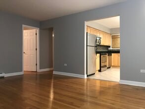 6450 S New England Ave in Chicago, IL - Building Photo - Building Photo