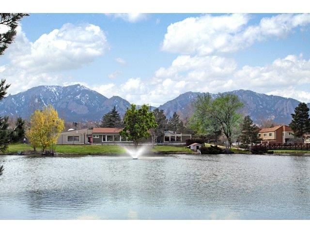 860 West Moorhead Circle in Boulder, CO - Building Photo