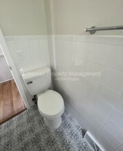 429 W Van Hoesen Blvd in Portage, MI - Building Photo - Building Photo