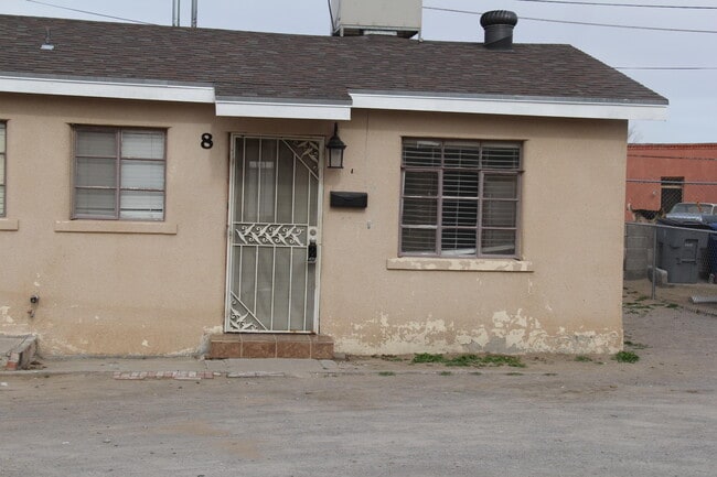 property at 8907 Old County Dr