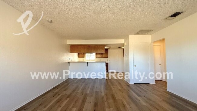 15515 Rancherias Rd in Apple Valley, CA - Building Photo - Building Photo