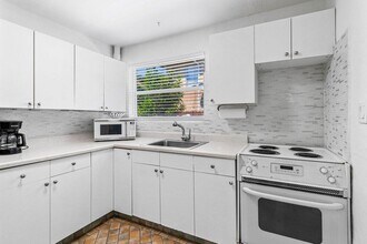519 29th St in West Palm Beach, FL - Building Photo - Building Photo