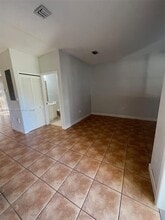 6902 NW 174th Terrace in Hialeah, FL - Building Photo - Building Photo