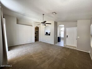 1965 W Raven Dr in Chandler, AZ - Building Photo - Building Photo