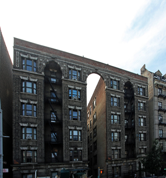 772-778 St Nicholas Pl in New York, NY - Building Photo