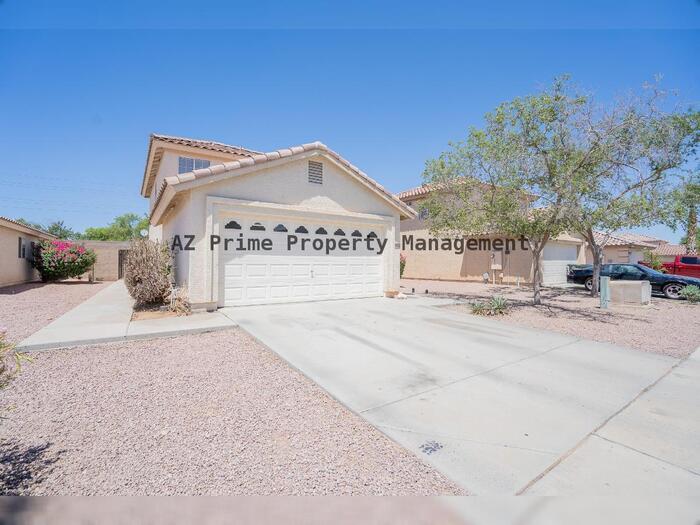 13002 W Paradise Dr in El Mirage, AZ - Building Photo