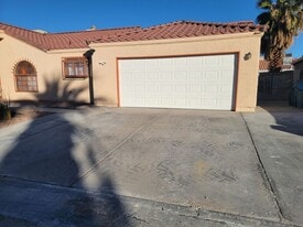 3716 Kals Way in Las Vegas, NV - Building Photo