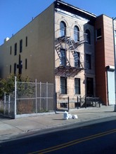 549 39th St in Brooklyn, NY - Building Photo - Building Photo