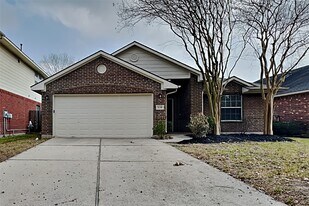 32331 Summer Park Ln in Conroe, TX - Building Photo