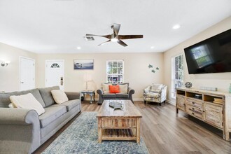 22609 Sunset Ave in Panama City Beach, FL - Building Photo - Building Photo