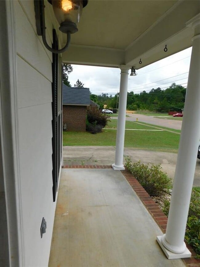 482 Mt Airy Dr in Prattville, AL - Building Photo - Building Photo