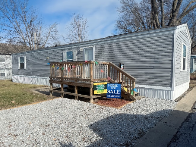 4410 Brown Station Rd in Columbia, MO - Foto de edificio - Building Photo