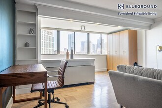 6 Whittier Pl in Boston, MA - Building Photo - Building Photo