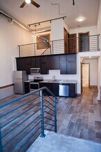 515 W McDaniel St in Springfield, MO - Building Photo - Building Photo