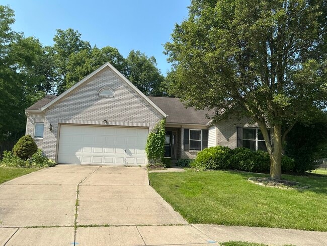 property at 5220 Bogey Dr