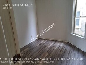 218 E Main St in Chilton, WI - Building Photo - Building Photo