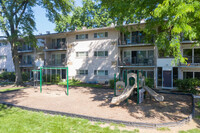 Long Meadows Apartments photo'