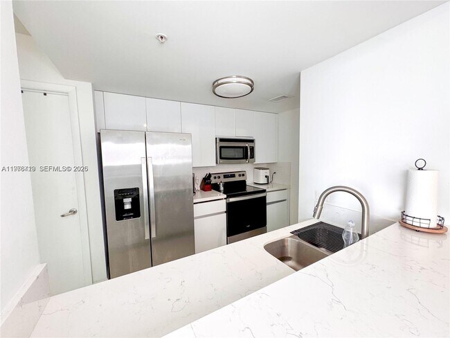 1861 NW S River Dr in Miami, FL - Building Photo - Building Photo