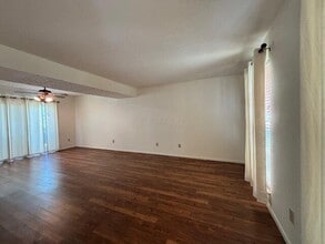 2956 Crocker Run Rd in Grove City, OH - Building Photo - Building Photo