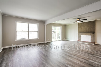 1542 E 59th Pl in Tulsa, OK - Building Photo - Building Photo