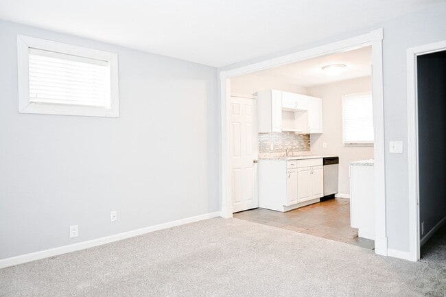 95 4th Ave S in Grand Forks, ND - Building Photo - Building Photo