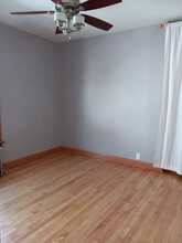 5426 N Lovejoy Ave, Unit 2nf floor in Chicago, IL - Building Photo - Building Photo