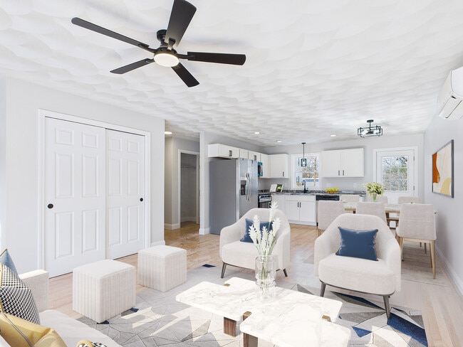 27 Becker Ave in Johnston, RI - Building Photo - Building Photo