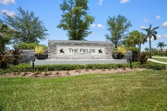 8262 Cinch Way in Greenacres, FL - Building Photo - Building Photo