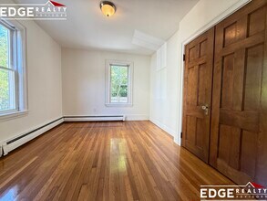 22 Saybrook St, Unit 2 in Boston, MA - Building Photo - Building Photo